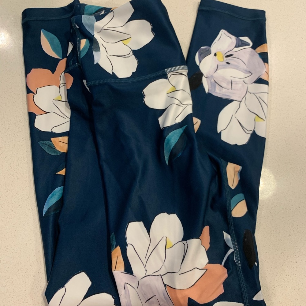 Workout pants